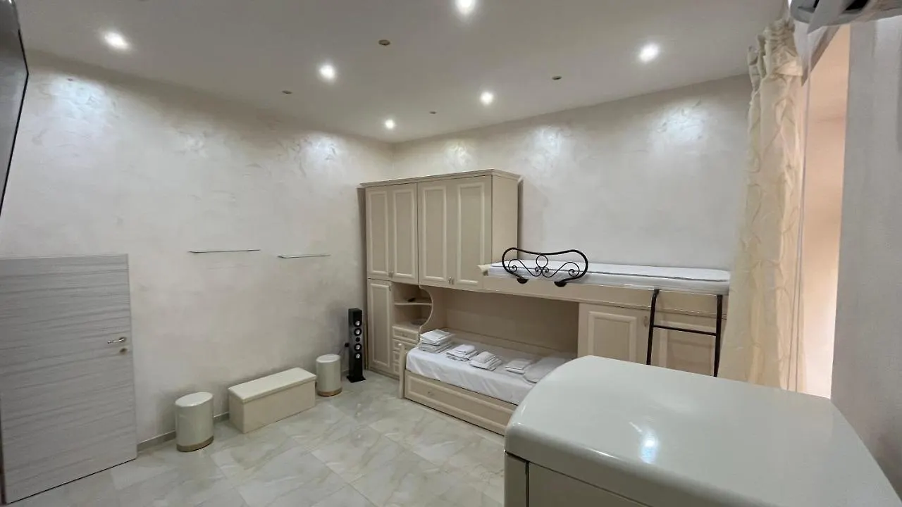 Bed & Breakfast B&B Sasi Naples Italy
